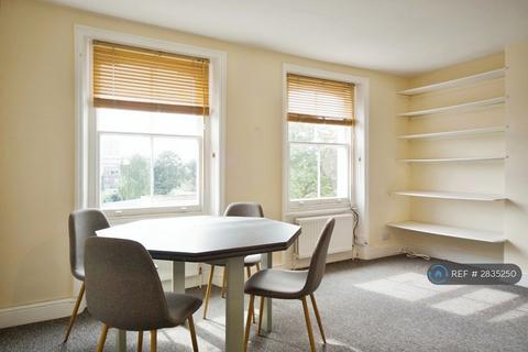 2 bedroom flat to rent, Tollington Park, London, N4