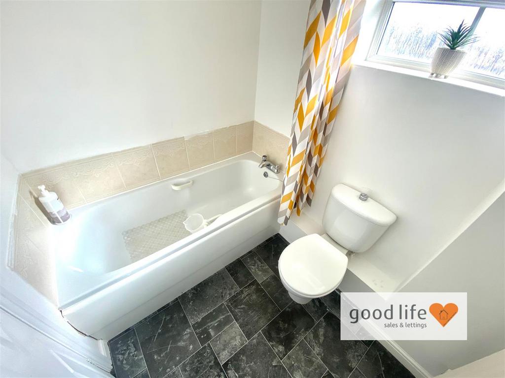 20260316 111337564 i OS29 HALESWORTHDRIVE.jpg