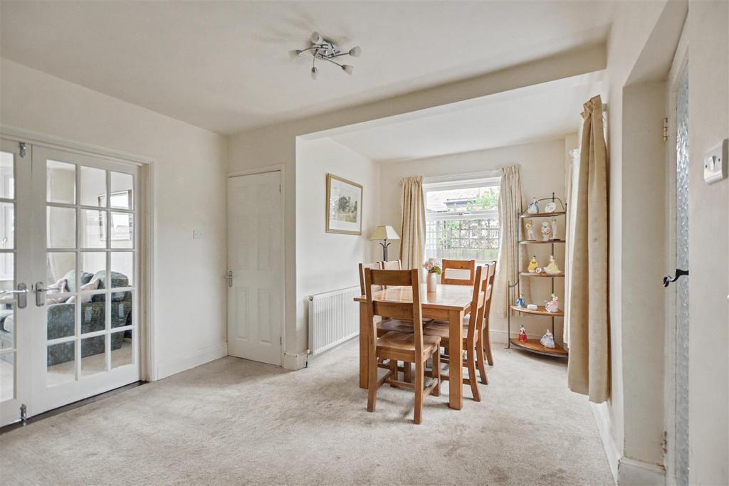 Dining Room 2.jpeg