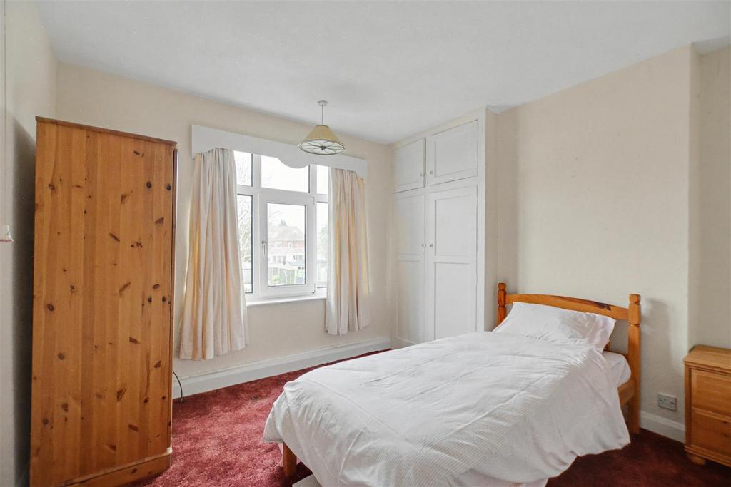 Bedroom 1 1.jpeg