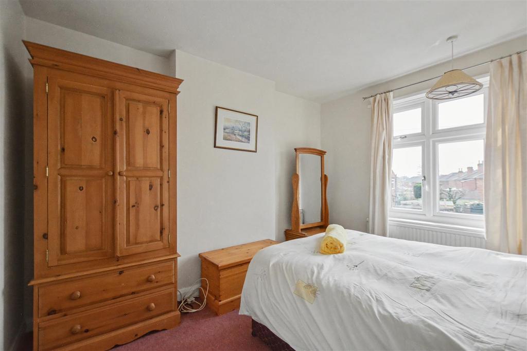 Bedroom 2 1.jpeg