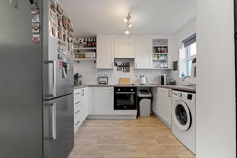 2 bedroom flat for sale, Marigold Lane, Loughborough LE12
