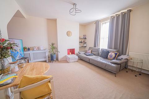 undefined, Elmdon Road, Marston Green, B37