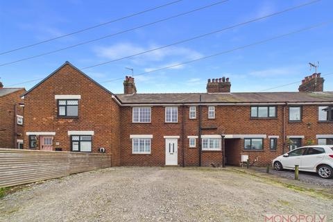 3 bedroom terraced house for sale, Park View, Rossett, Wrexham