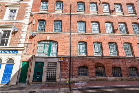 undefined, Bank Street, Kent DA12