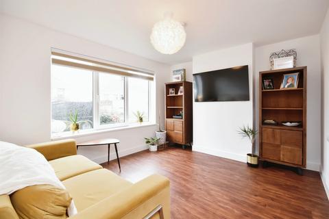 undefined, Hawthorn Road, Barry