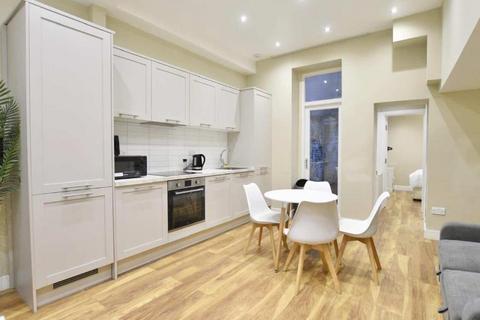 2 bedroom flat to rent, Grafton Road, London NW5