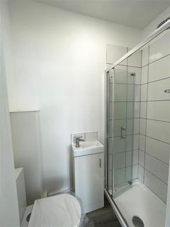 Studio to rent, 51 St James Street, Brighton