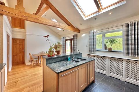4 bedroom detached bungalow for sale, Tillington, Hereford, HR4