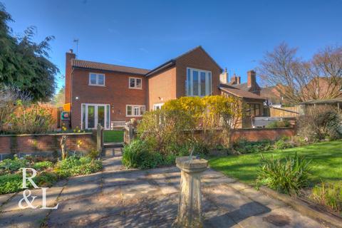 4 bedroom detached house for sale, Brook Street, Hartshorne, Swadlincote