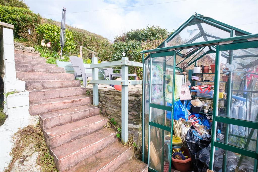 Parry Clover Cottage Downderry-5.jpg