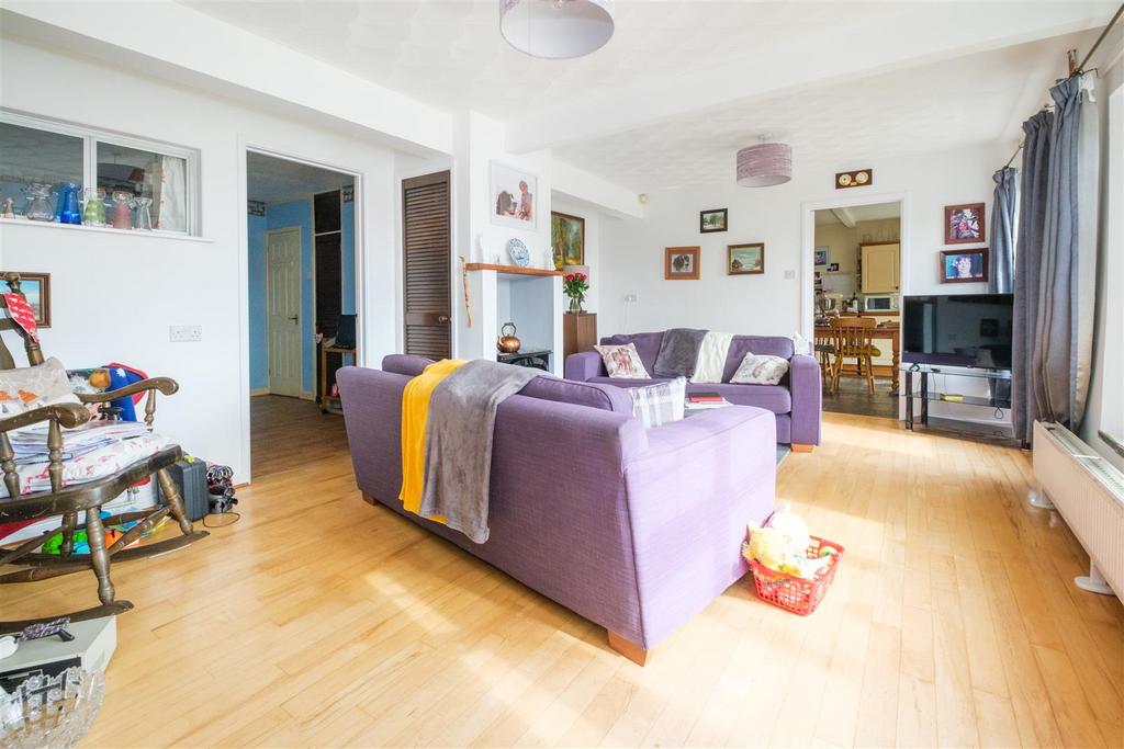 Parry Clover Cottage Downderry-21.jpg