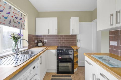 2 bedroom semi-detached bungalow for sale, Fairlight Avenue, Telscombe Cliffs, Peacehaven