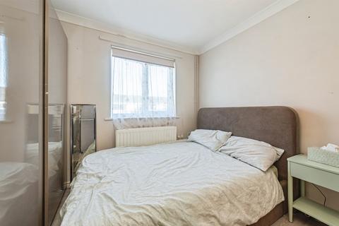 undefined, Rossetti Close, BASINGSTOKE