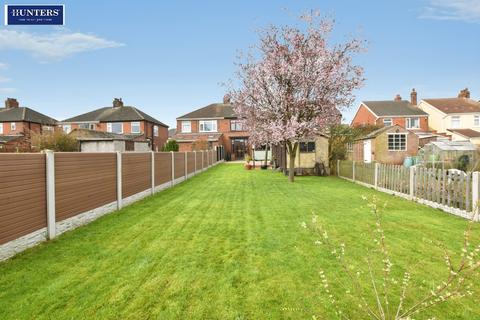 3 bedroom semi-detached house for sale, King Edward Street, Scunthorpe