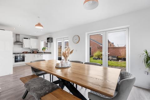 4 bedroom detached house for sale, Douglas Drive, Wantage, OX12