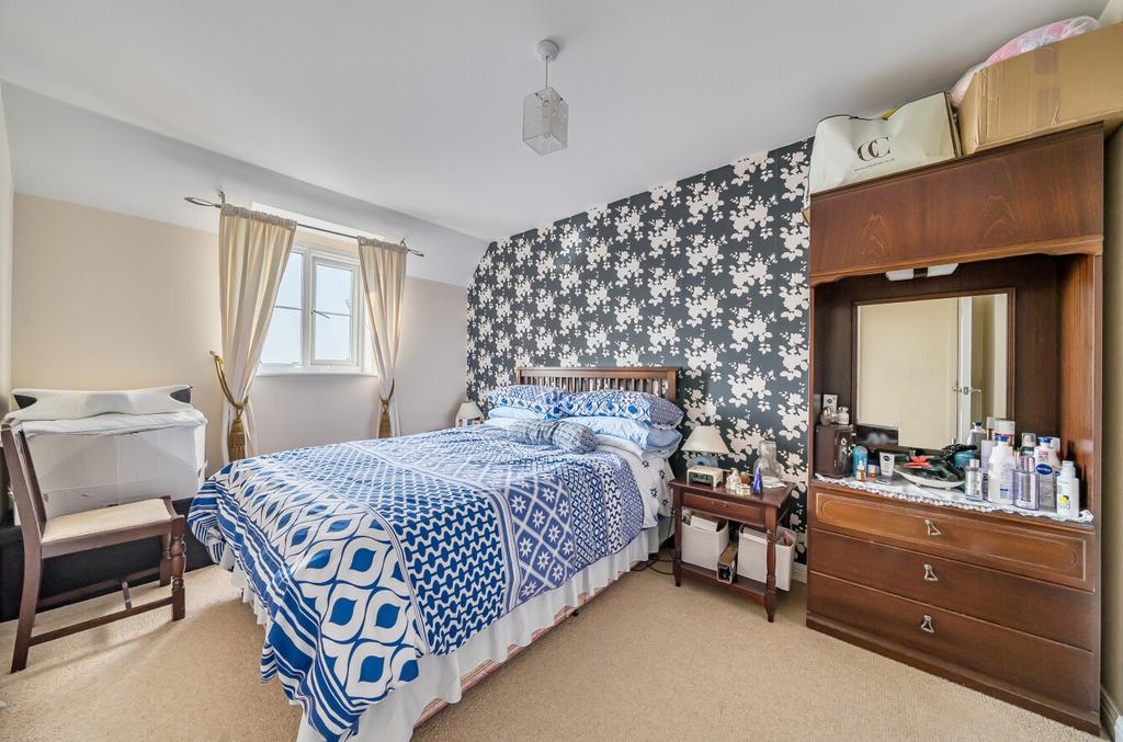 1431457-2-69bd7b6...