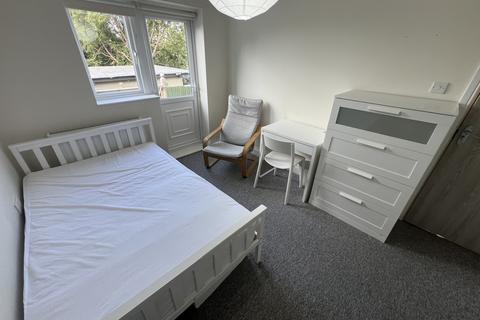 undefined, Kingsholm Road, Bristol, BS10