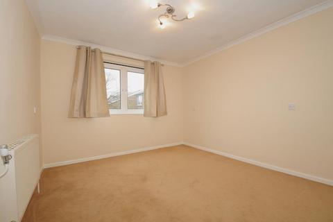 undefined, Thirlmere Gardens, Northwood, HA6