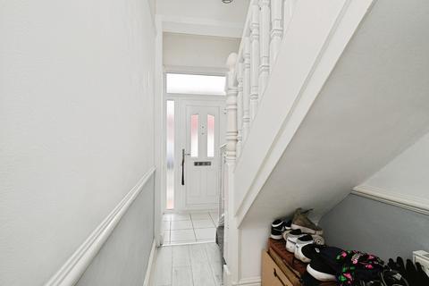 3 bedroom end of terrace house for sale, Brereton Avenue, Liverpool, Merseyside, L15