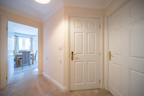 1 bedroom retirement property for sale, High Street, Berkhamsted HP4