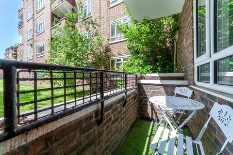 3 bedroom apartment to rent, Darlan Road, London, SW6