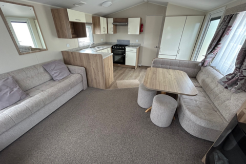 2 bedroom static caravan for sale, Porth, Newquay TR8