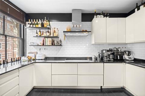 3 bedroom apartment for sale, Old Brompton Road, London, SW5