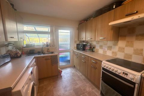 2 bedroom bungalow to rent, Pixie Lane, N Devon EX33