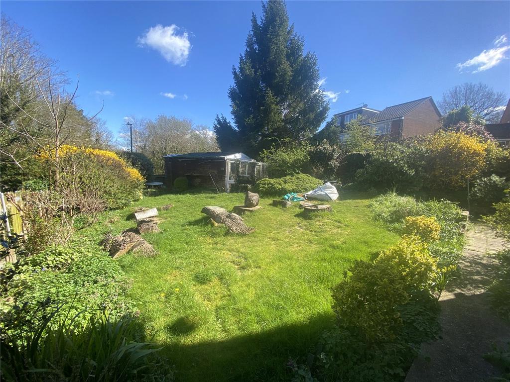 House in Tunbridge Wells, Southborough - View 2