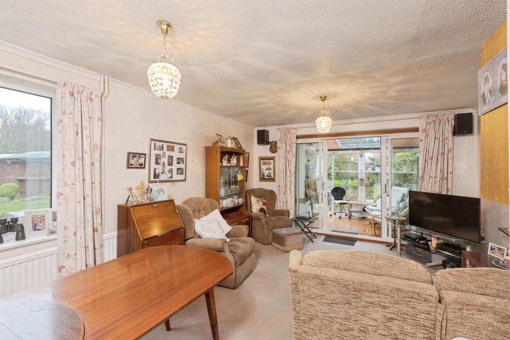 House in Tunbridge Wells, Southborough - View 3