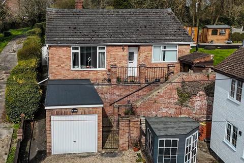 2 bedroom detached bungalow for sale, Compton Road, East Ilsley, Newbury, RG20