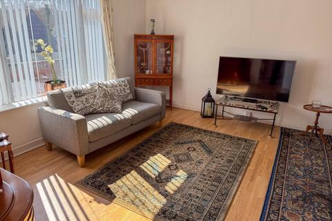 2 bedroom detached bungalow for sale, Compton Road, East Ilsley, Newbury, RG20