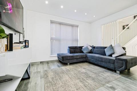 3 bedroom house for sale, Brocket Way, Essex IG7