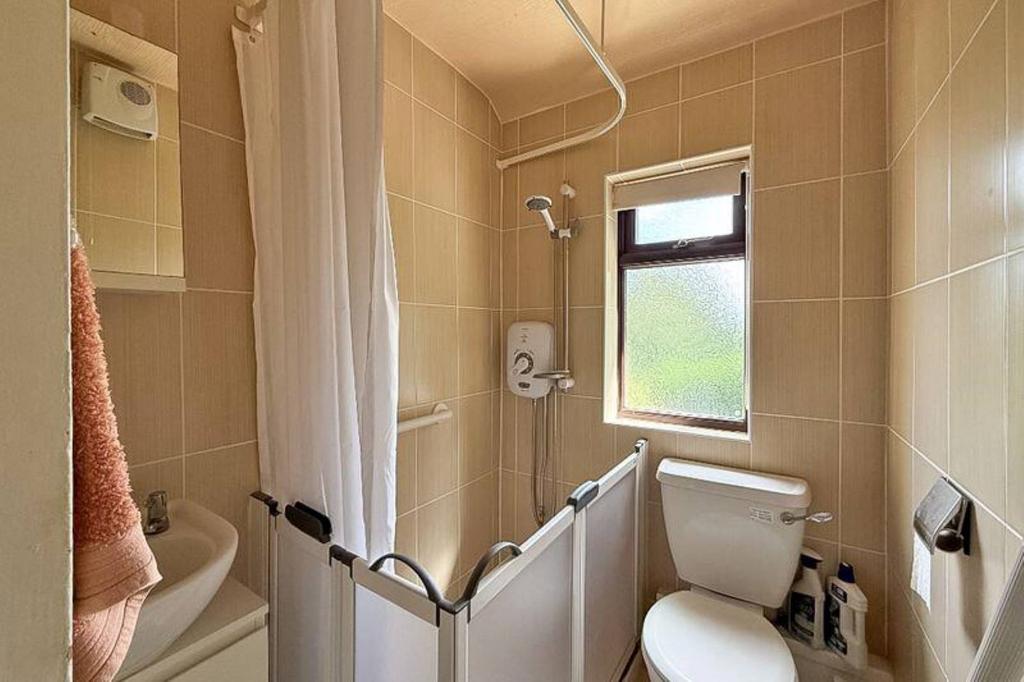 27 Beatrice Street.. . . T202603251004.jpg