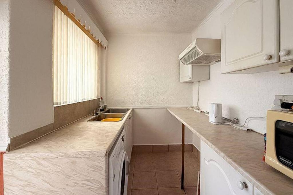 27 Beatrice Street.. . . . . T202603251004.jpg