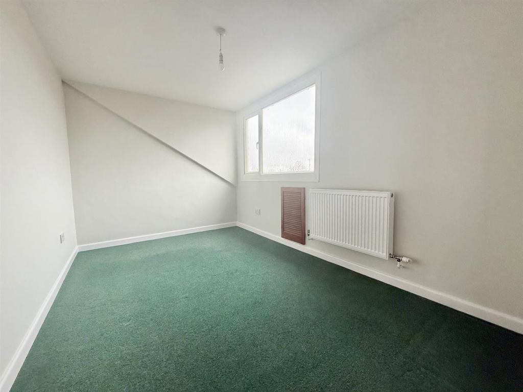 Bedroom2.jpg