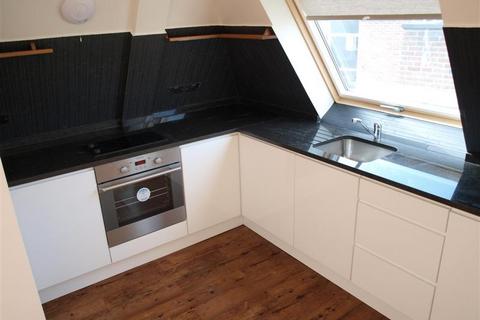 1 bedroom apartment to rent, Crouch End Hill, Crouch End, London, N8