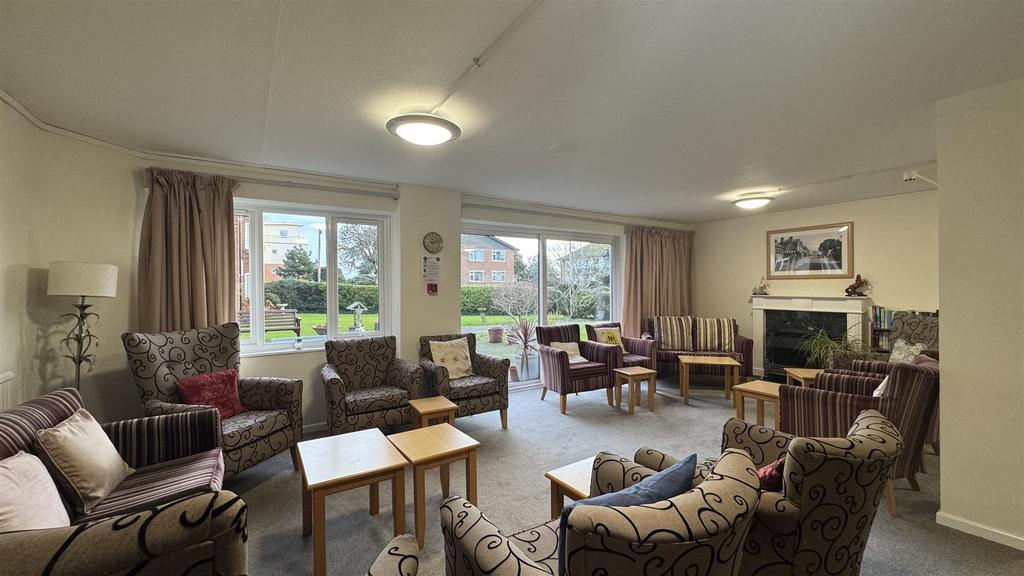 Communal Lounge