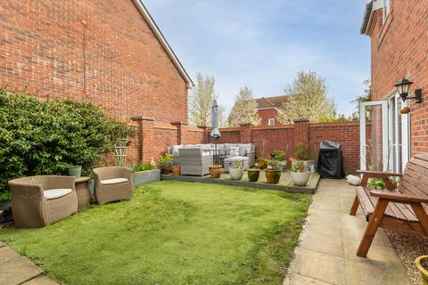 3 bedroom house for sale, Meadow Drive, Henfield