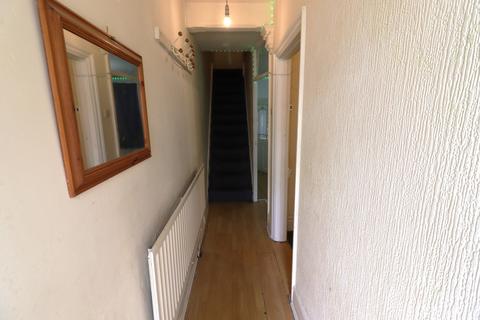 undefined, Luton LU1