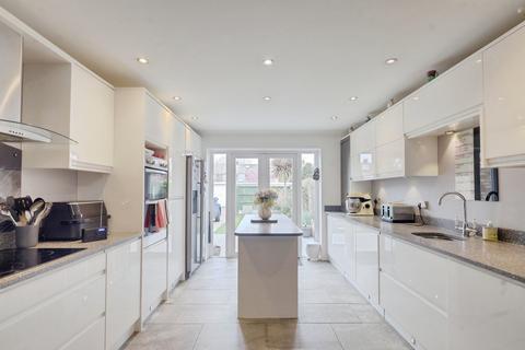 undefined, Hogarth Drive, Southend-on-sea, SS3
