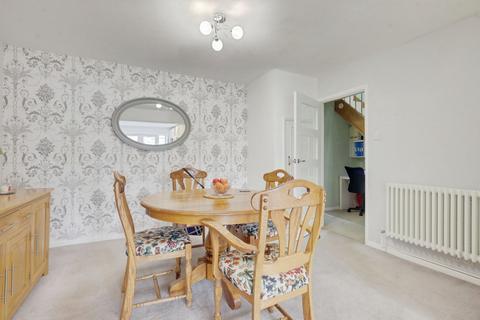 undefined, Hogarth Drive, Southend-on-sea, SS3