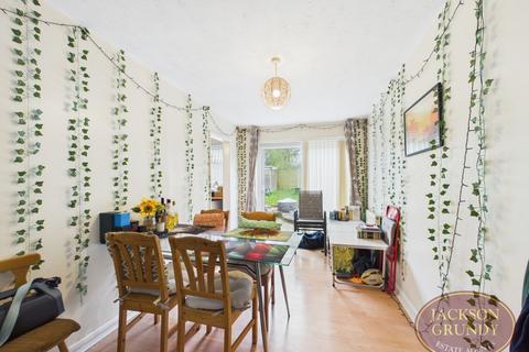 3 bedroom terraced house for sale, Cottingham Drive, Moulton, NN3 7LG