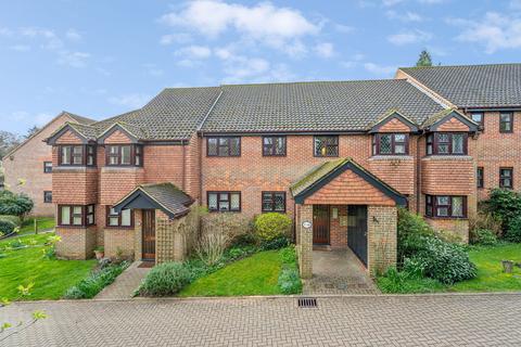 2 bedroom flat for sale, Turneys Orchard, Rickmansworth WD3