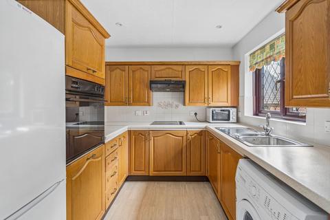 2 bedroom flat for sale, Turneys Orchard, Rickmansworth WD3