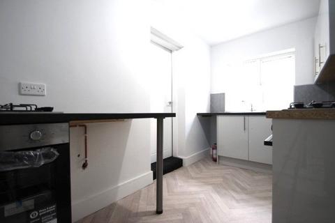 undefined, Room 3, 8 Vale View, Porthill