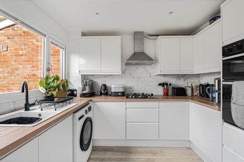 3 bedroom terraced house for sale, The Ridgeway, Alton, Hampshire, GU34