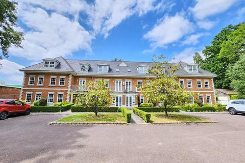 2 bedroom apartment for sale, Finchampstead Road, Wokingham