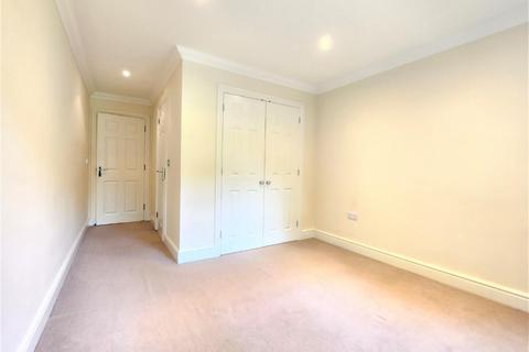 2 bedroom apartment for sale, Finchampstead Road, Wokingham
